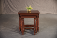 Classic Wooden Nesting Table Set – Traditional Elegance for Timeless Interiors