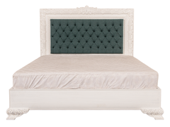 Elegant White Luxe King Bedroom Set – Tufted Headboard, Mirror Dresser & Showcase